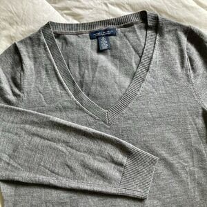 Banana Republic Extra Fine Merino Wool Sweater LS V-Neck Pullover Gray Womens XL